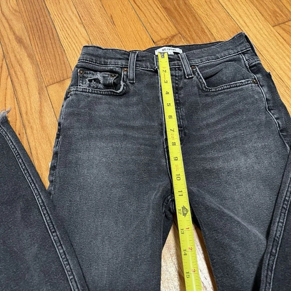 RE/DONE 90s High-Rise Ankle Crop‎ Button Fly Jeans in Faded Coal Black Size 26 - Picture 9 of 10